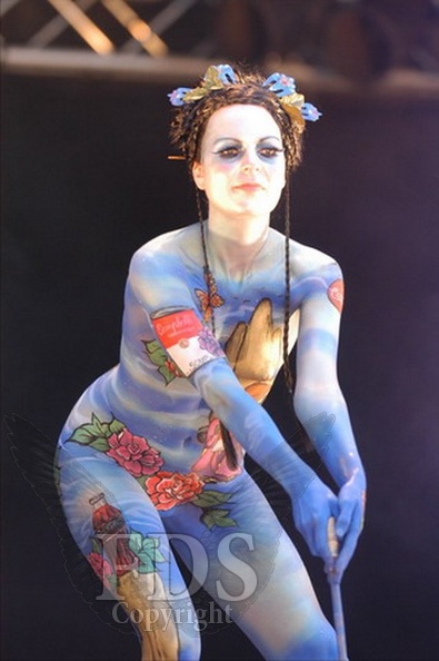 Body_06_Fr_909.jpg