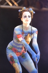 Body 06 Fr 909